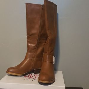 Olivia Miller Women's Swanky Tall Fashion Boots